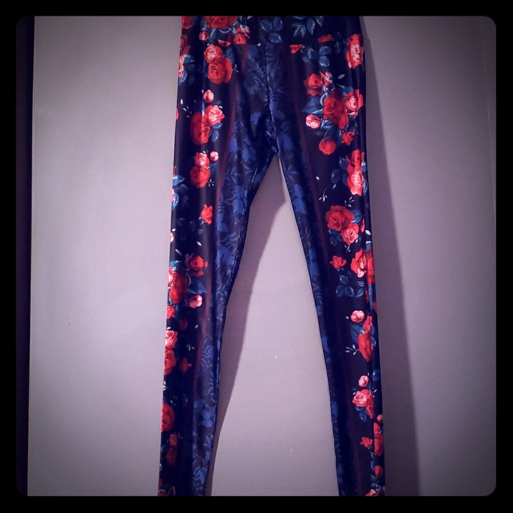 Lavish Floral Leggings